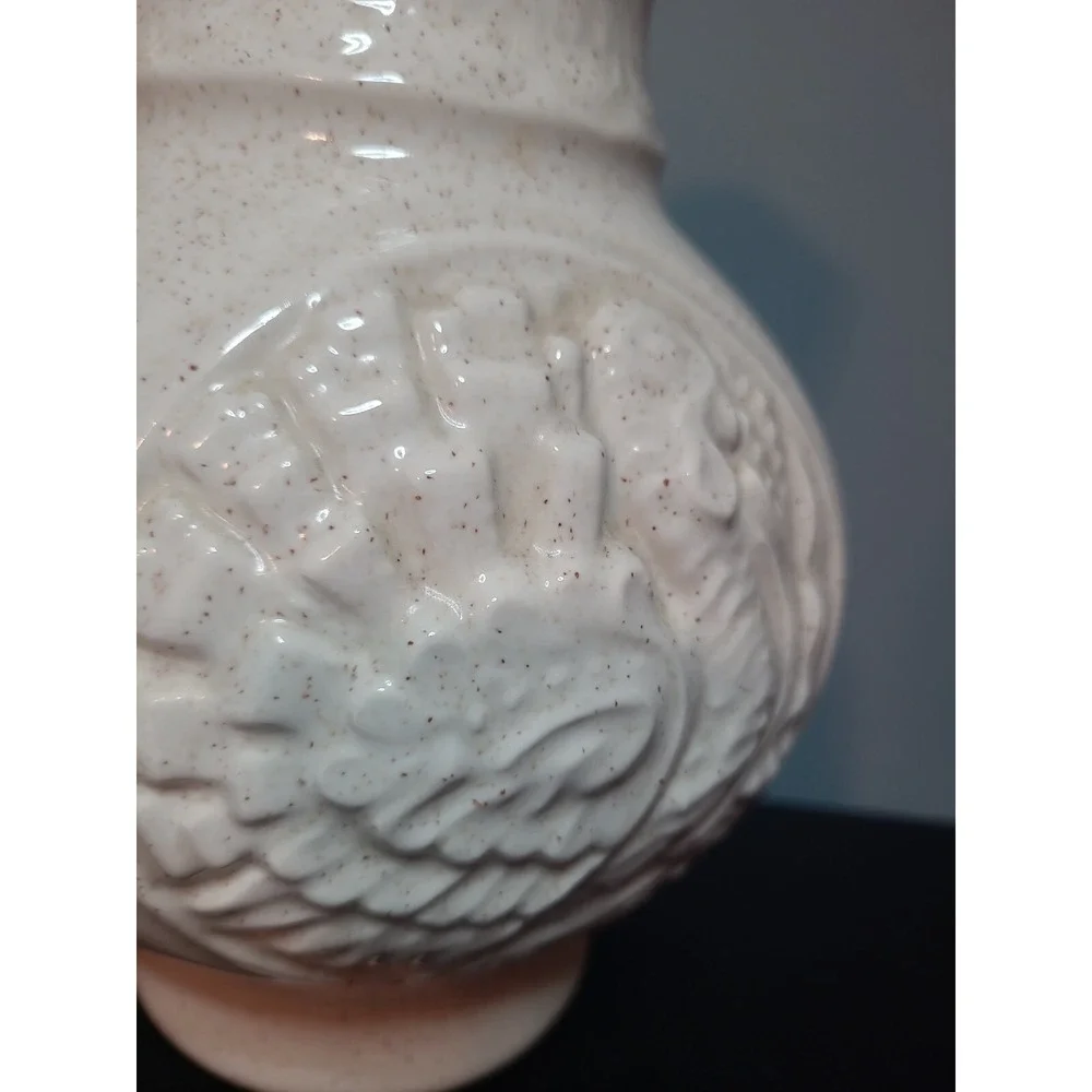 Vintage 1968 McCoy Art Pottery Speckled Cream Turkey Cameo Pattern 64oz. Pitcher